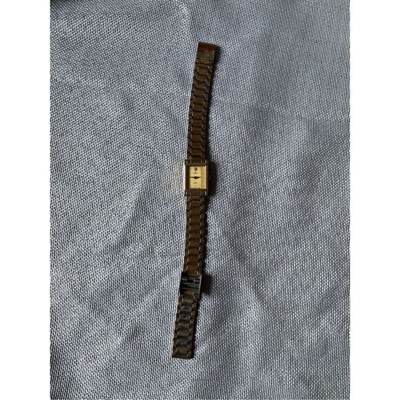 Lorus Vintage Tank Watch Women Gold Tone, Adjustable Band - Picture 2 of 4